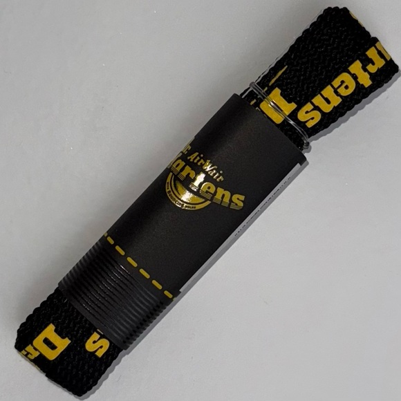 Dr. Martens Black Yellow Logo Flat Laces 26” - Picture 1 of 6